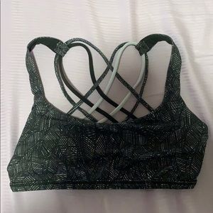 Lululemon Free To Be Bra Wild